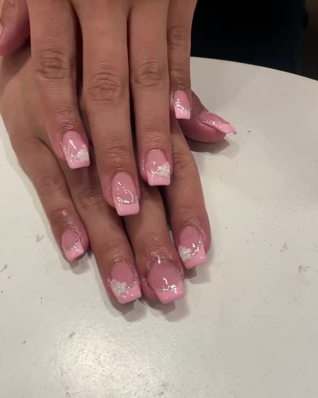 nails result at minou five